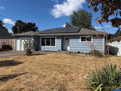 1285 30th Ave NE