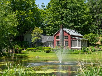 448 Chestnut Hill Road