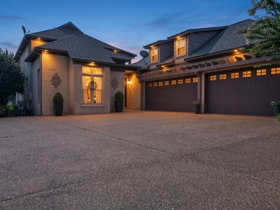 41 Arbor Greens Cv