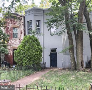 1101 S Carolina Ave SE #B