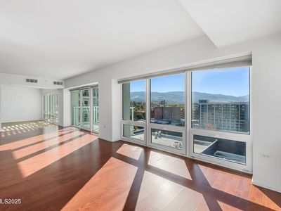 255 N Sierra St UNIT 1012