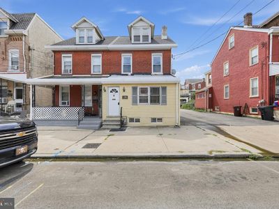 108 W 5th St