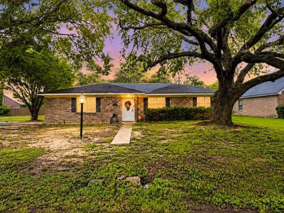 5815 Scenic Dr