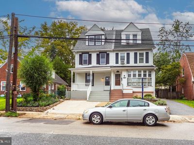 53 E Essex Ave