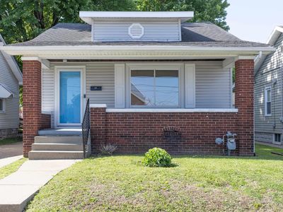 307 Richardt Ave