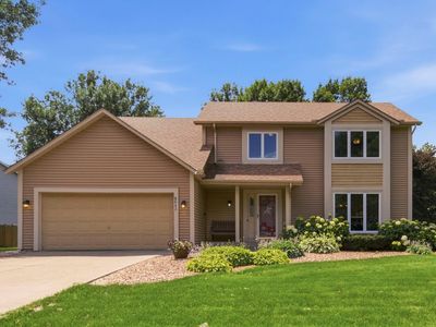 9643 Polaris Ln N