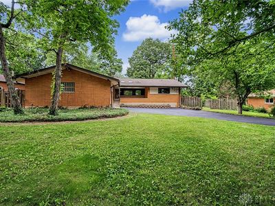 2525 Big Woods Trl