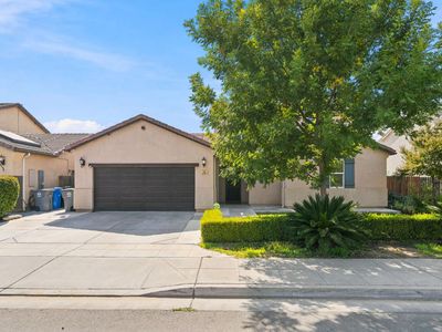 Property at 104 Corona Dr, Madera, CA
