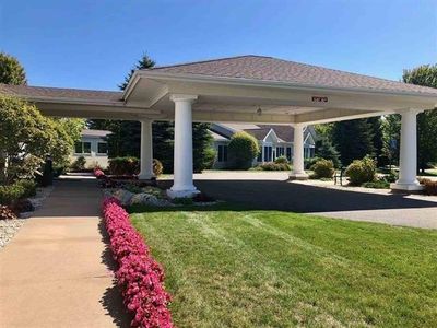 4143 Village Cir