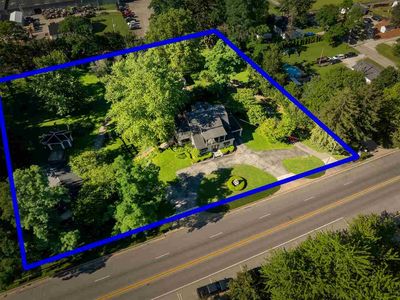 820 820/826 E Main St