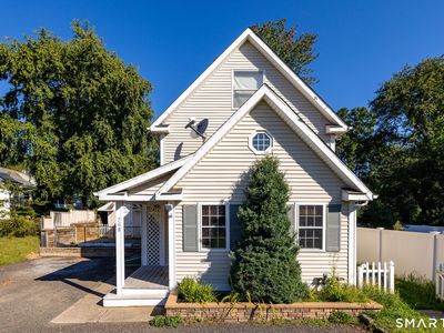 768 Terryville Avenue