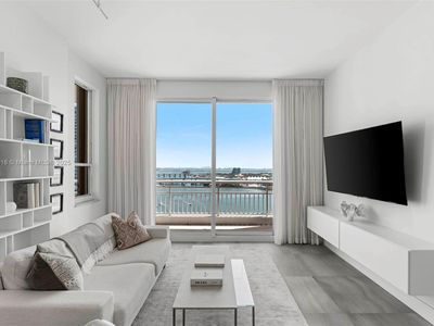 888 Brickell Key Dr APT 2606