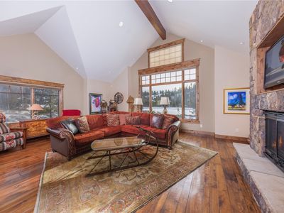 591 Elk Cir