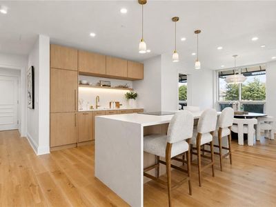 1 Tower Dr APT 102