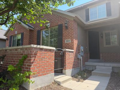 3012 Tower Hill Way