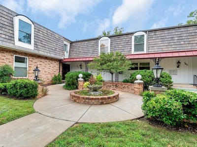 3421 Oakland St APT 205A