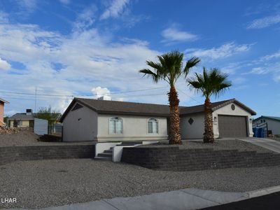 3720 Clearwater Dr