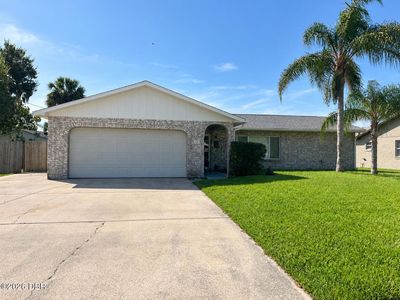 22 Laurel Oaks Cir