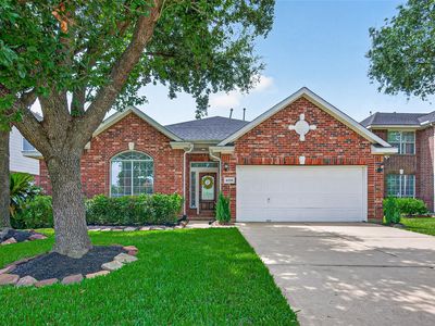 16719 Bishop Knoll Ln
