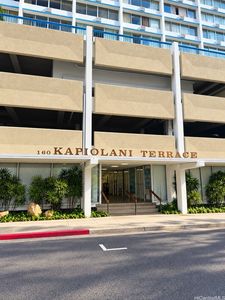 1560 Kanunu St APT 1212