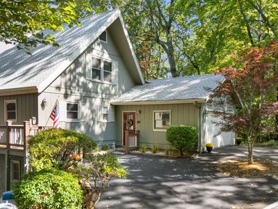 234 Saddleback Cir