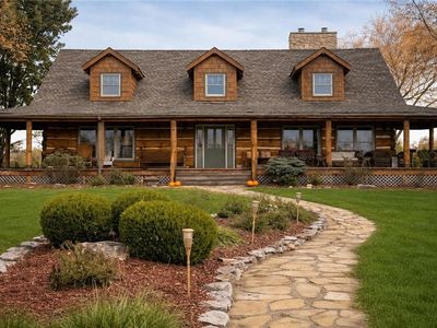 32921 S Ridgeview Farm Rd