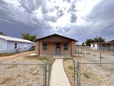 1305 Filipino Ave