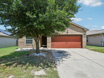 128 Robertson Ln