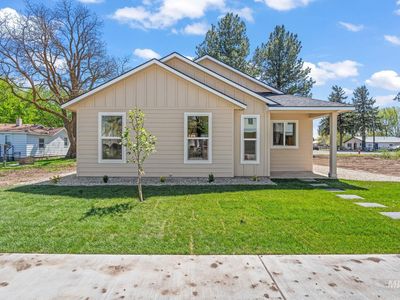 Property at 780 S 3 W #B, Nampa, ID