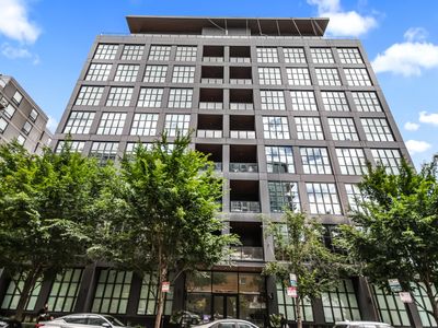 900 W Washington Blvd #301