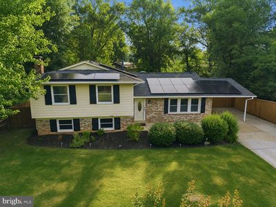 2410 Parkers Ln