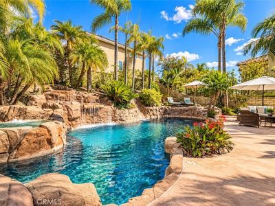2 Roosevelt Dr