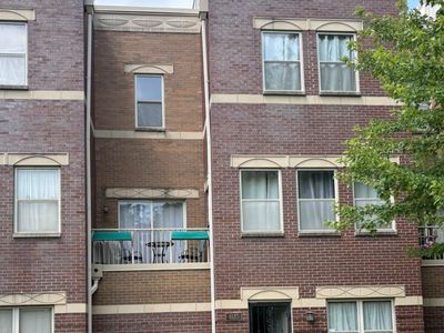 4115 S Maryland Ave #4115