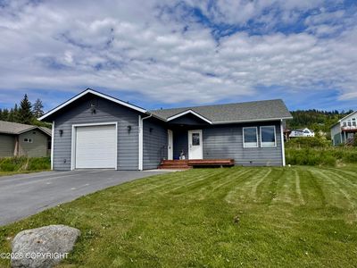 960 Shelley Ave