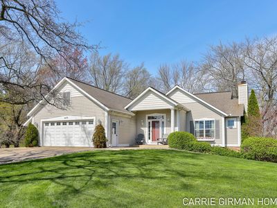 4478 Butternut Dr