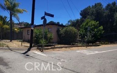 9950 Hirondelle Ln