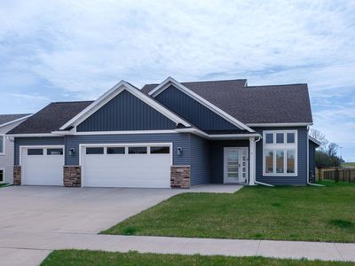 2415 Elk Run Dr SE