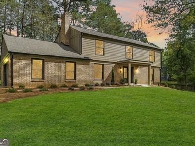 3829 Fox Hills Dr SE