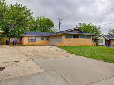 104 Oakside Dr