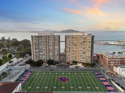 1000 N Point St APT 201