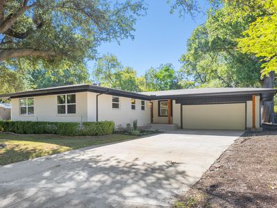 917 Blossom Cir