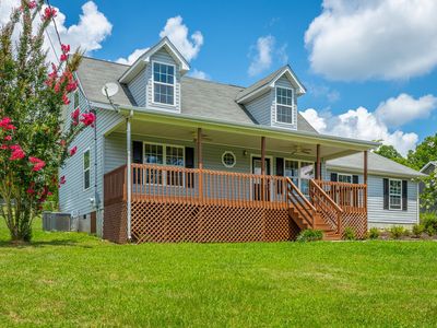 Property at 380 Lookout Cir, Trenton, GA