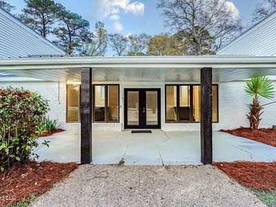 156 Graves Rd