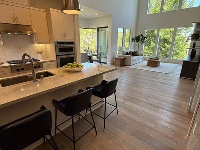 8442 Distinctive Dr