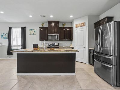 11205 NW 95th Ter
