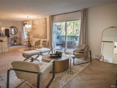2150 S Vaughn Way #204D