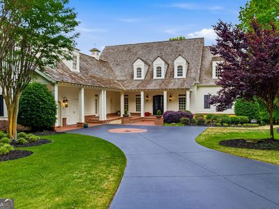114 NE Cove Cir