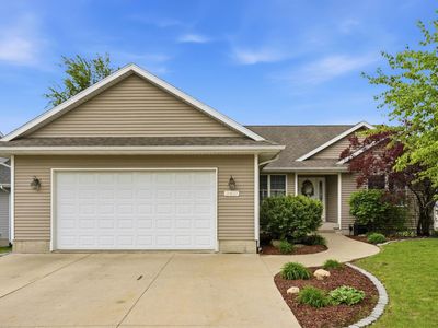 2407 Green Creek Rd