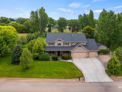 5209 Green Valley Pl
