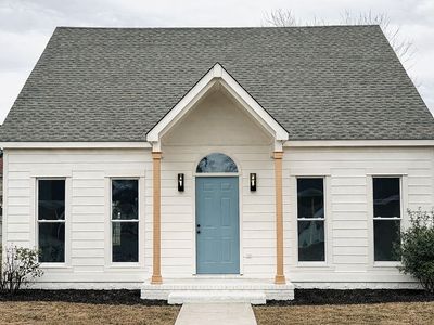 1812 Kathy Lane Ct SW